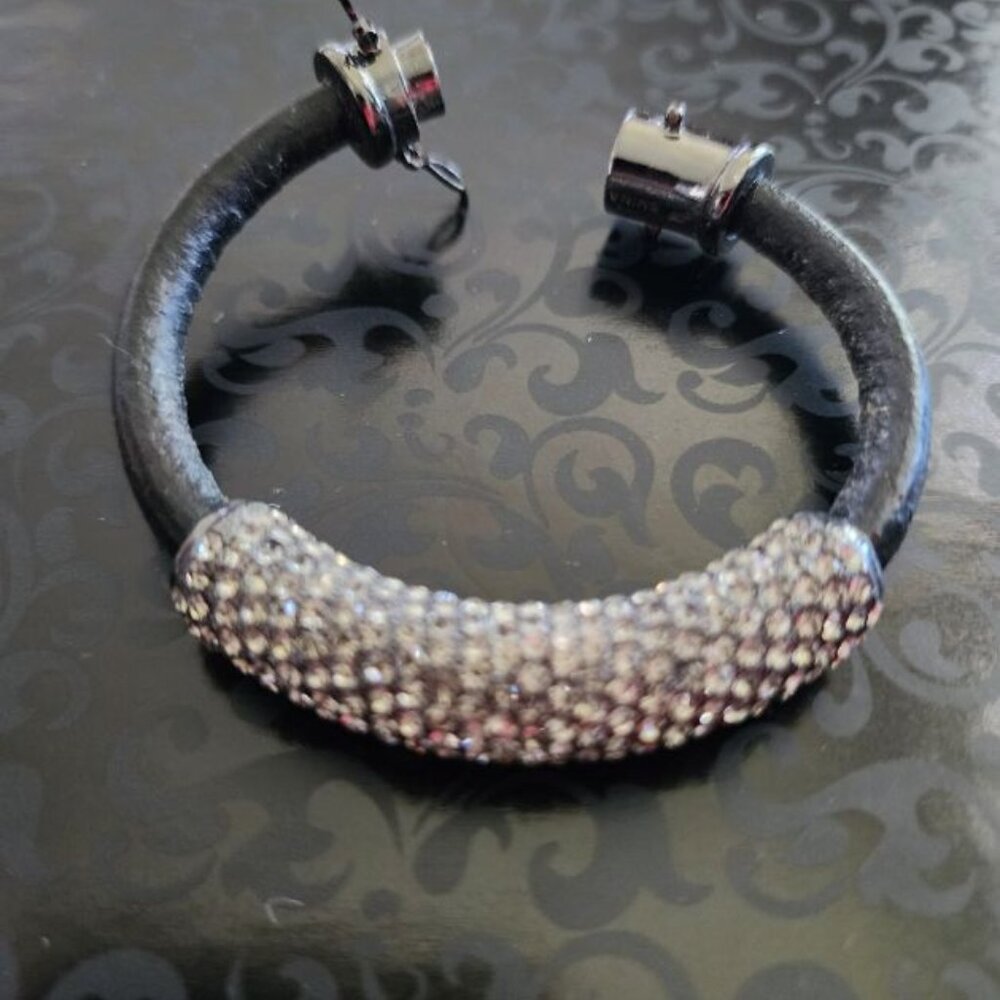 JOAN BOYCE BLACK LEATHER WITH SILVER SWAROVSKI CRYSTAL ACCENT BRACELET